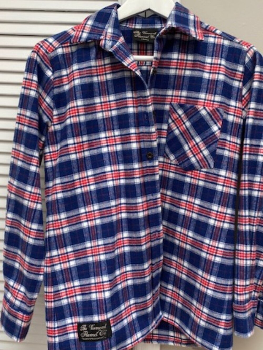 Vermont Flannel Company women’s red white & blue plaid flannel shirt XS